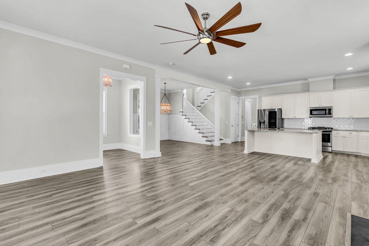 1583 Harriman Street Photo 12