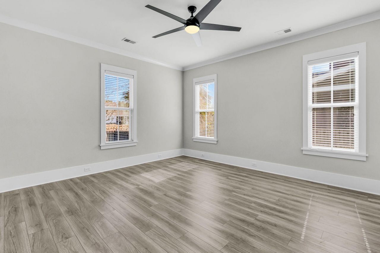 1583 Harriman Street Photo 18