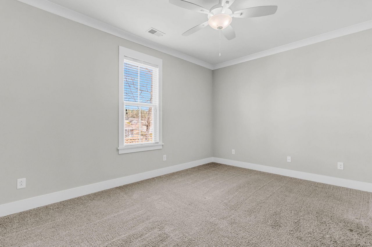 1583 Harriman Street Photo 22