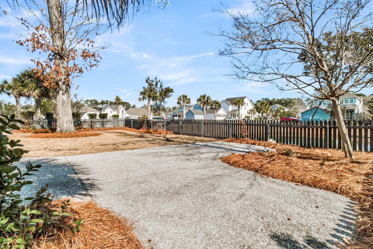 1583 Harriman Street Photo 34