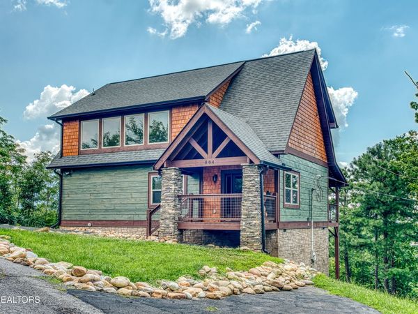 804 Upper Picadilly Lane, Gatlinburg, TN 37738