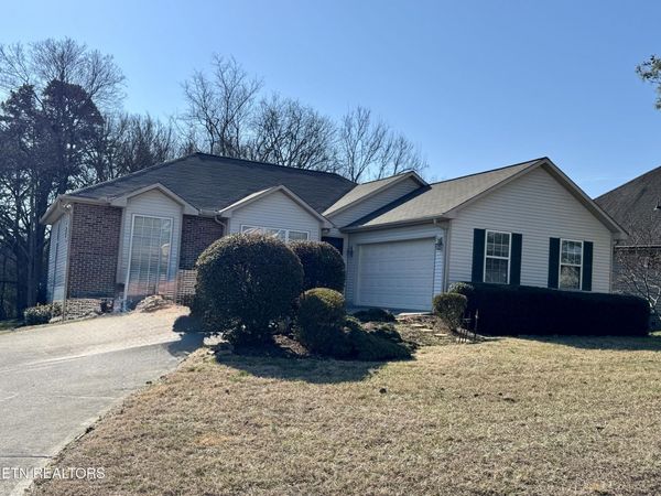 174 Depew Drive, Loudon, TN 37774