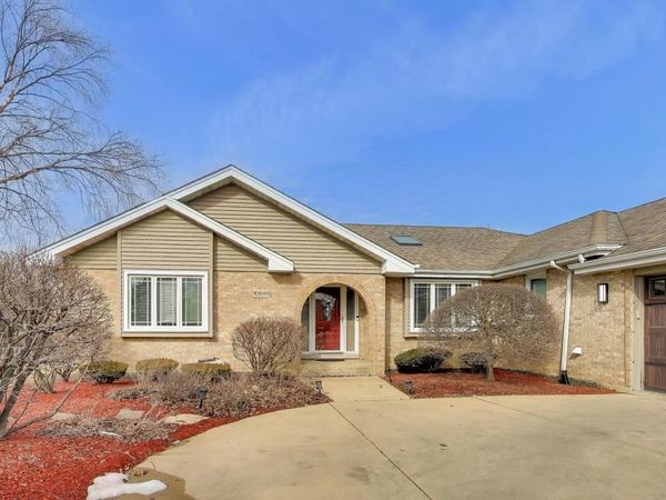 10646 Willow Avenue, Mokena, IL 60448