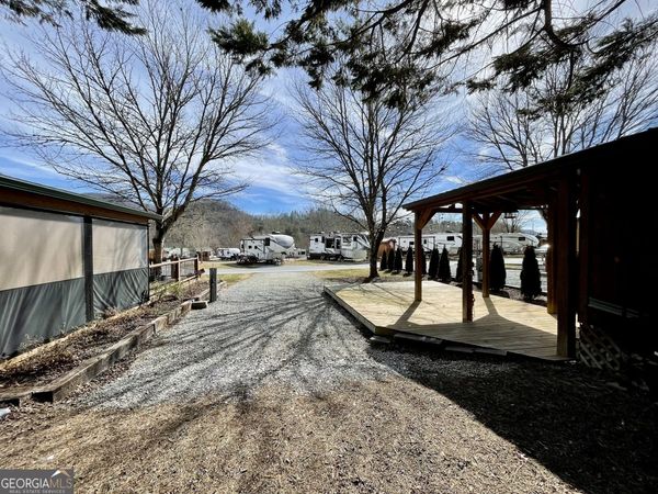 608 River Vista Drive, Dillard, GA 30537