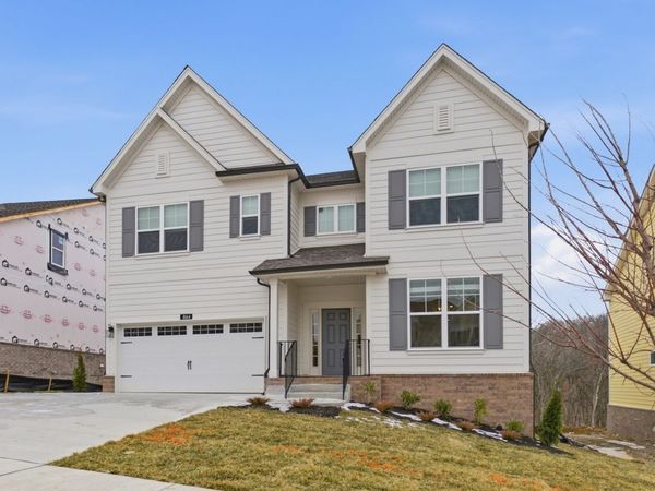864 Joe Miller Drive, Hendersonville, TN 37075