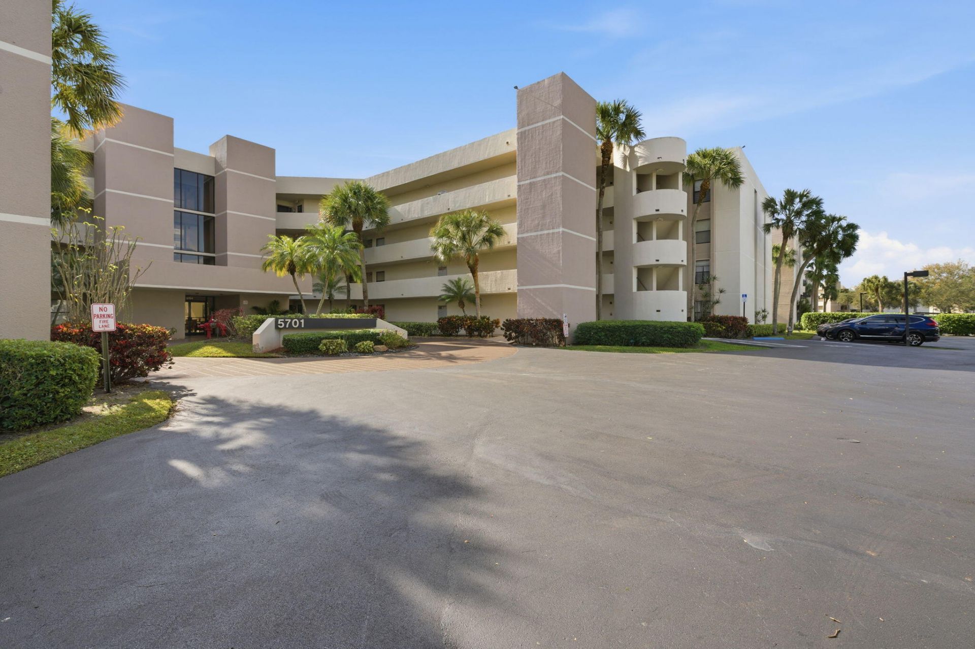 5701 Camino Del Sol, Unit 106, Boca Raton, FL 33433 Photo