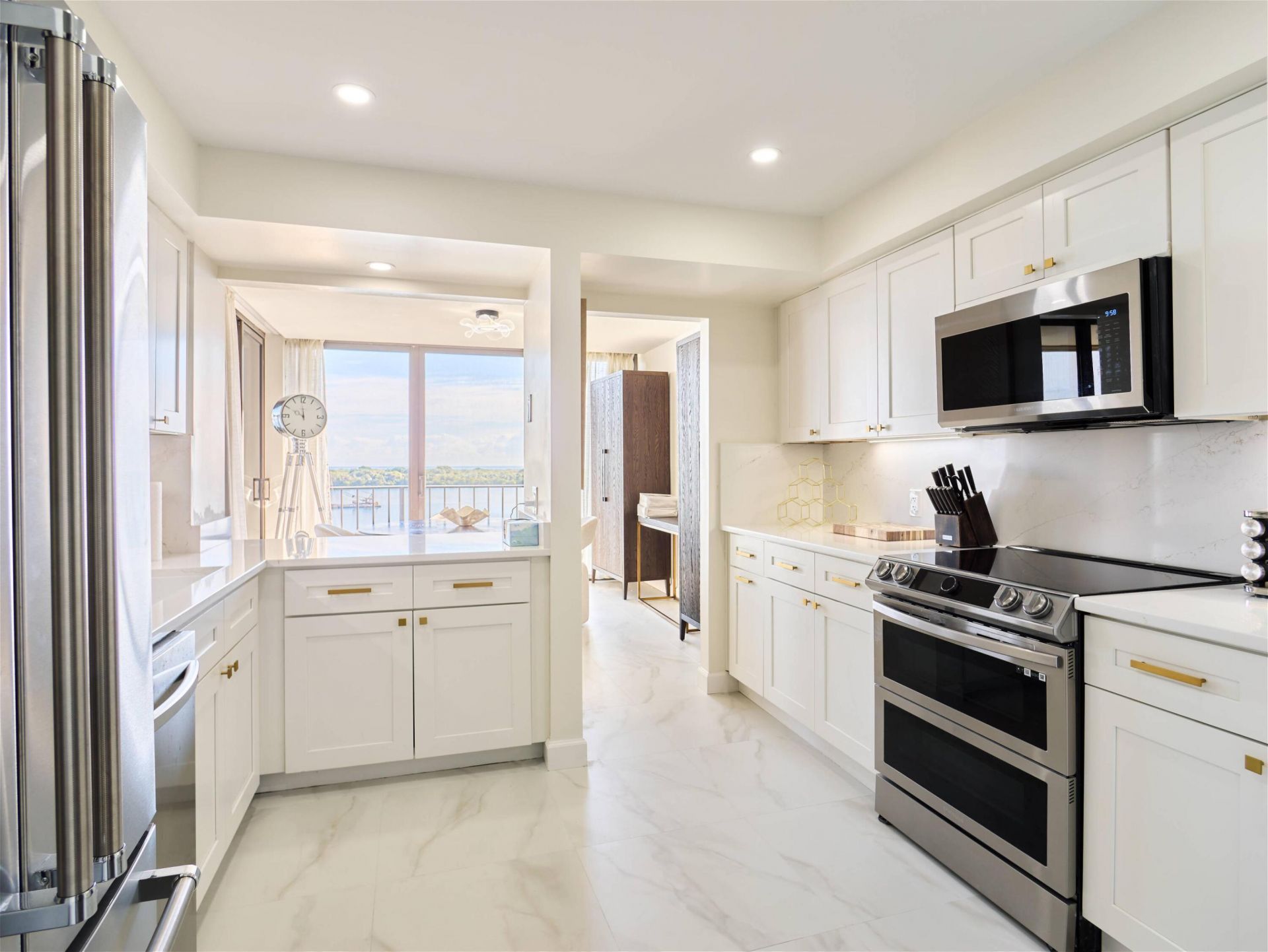 124 Lakeshore Drive, Unit 829, North Palm Beach, FL 33408 Photo
