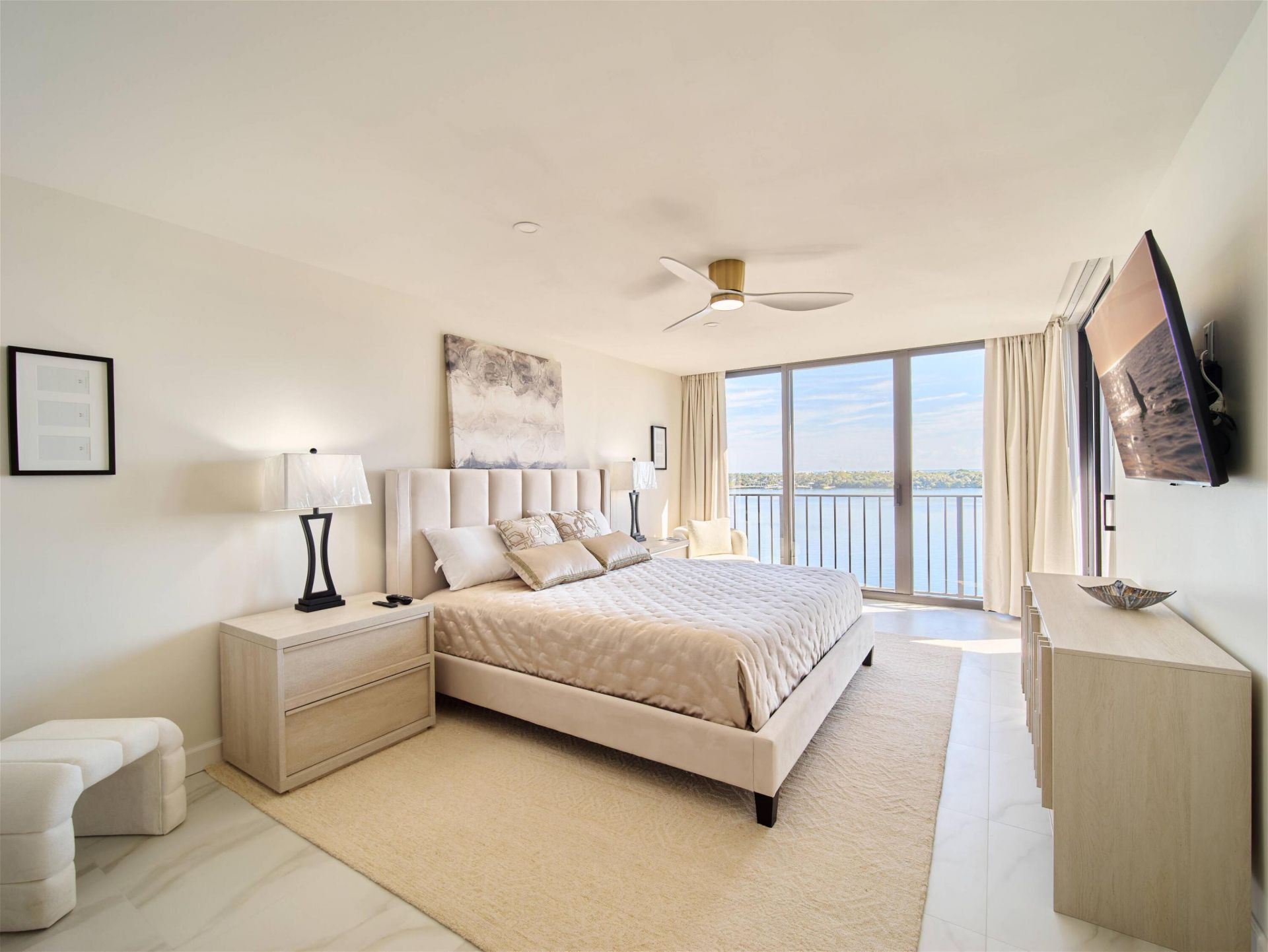 124 Lakeshore Drive, Unit 829, North Palm Beach, FL 33408 Photo