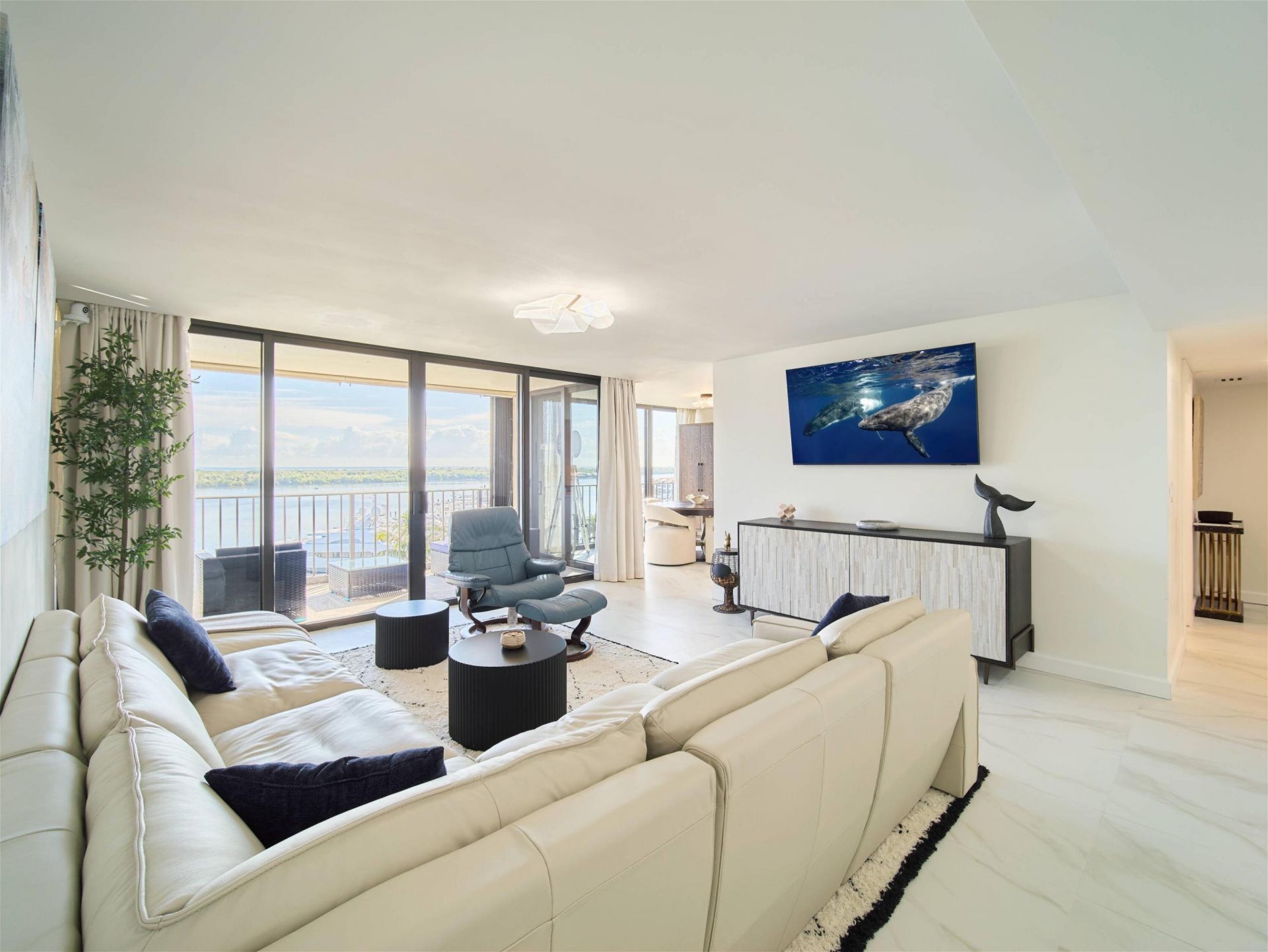 124 Lakeshore Drive, Unit 829, North Palm Beach, FL 33408 Photo