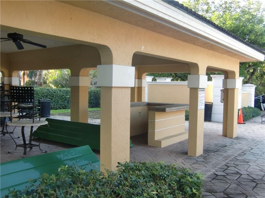 4045 Mcnab Road, Unit 201 G, Pompano Beach, FL 33069 Photo