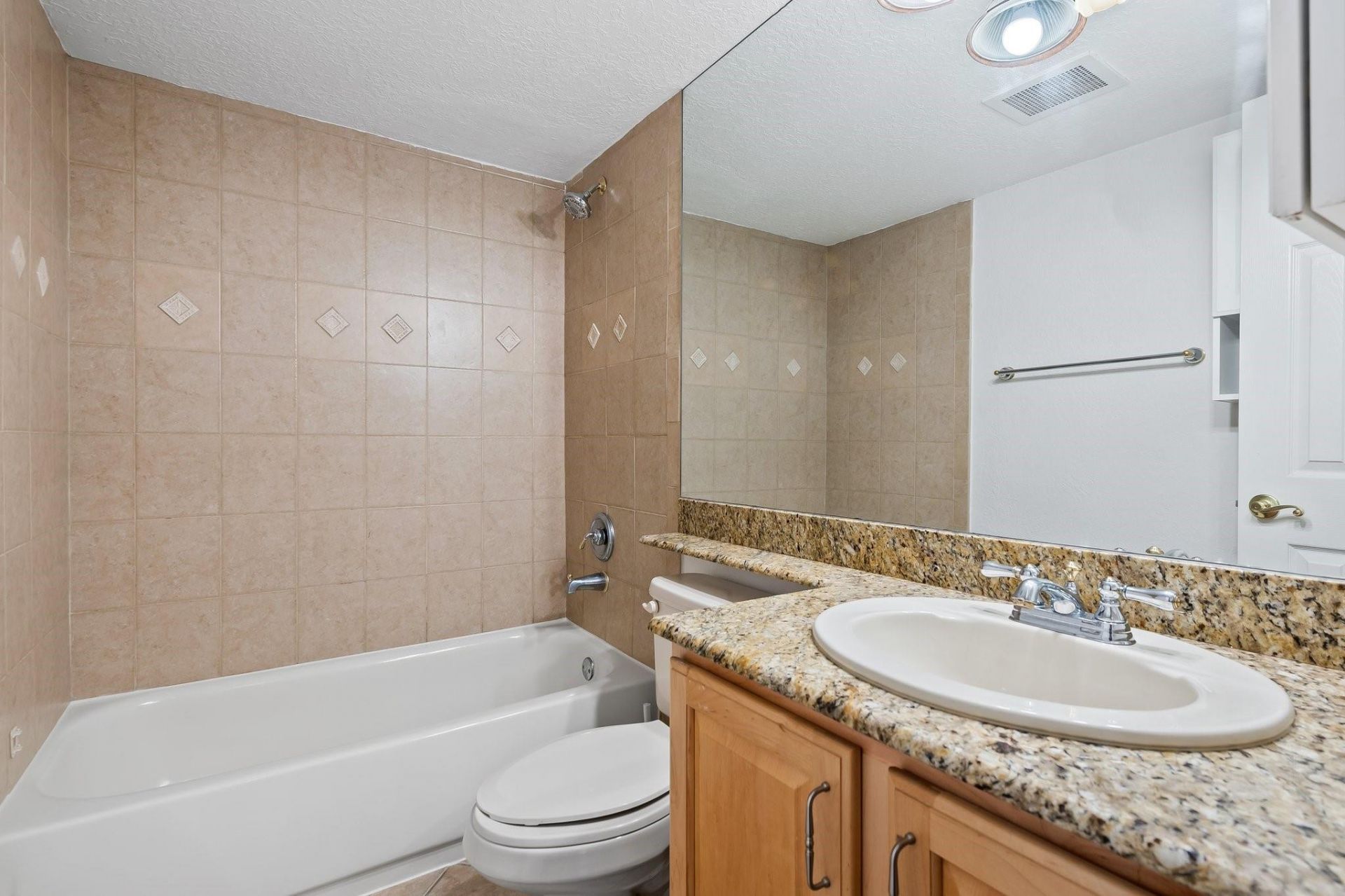 1515 E Broward Boulevard, Unit 326, Fort Lauderdale, FL 33301 Photo