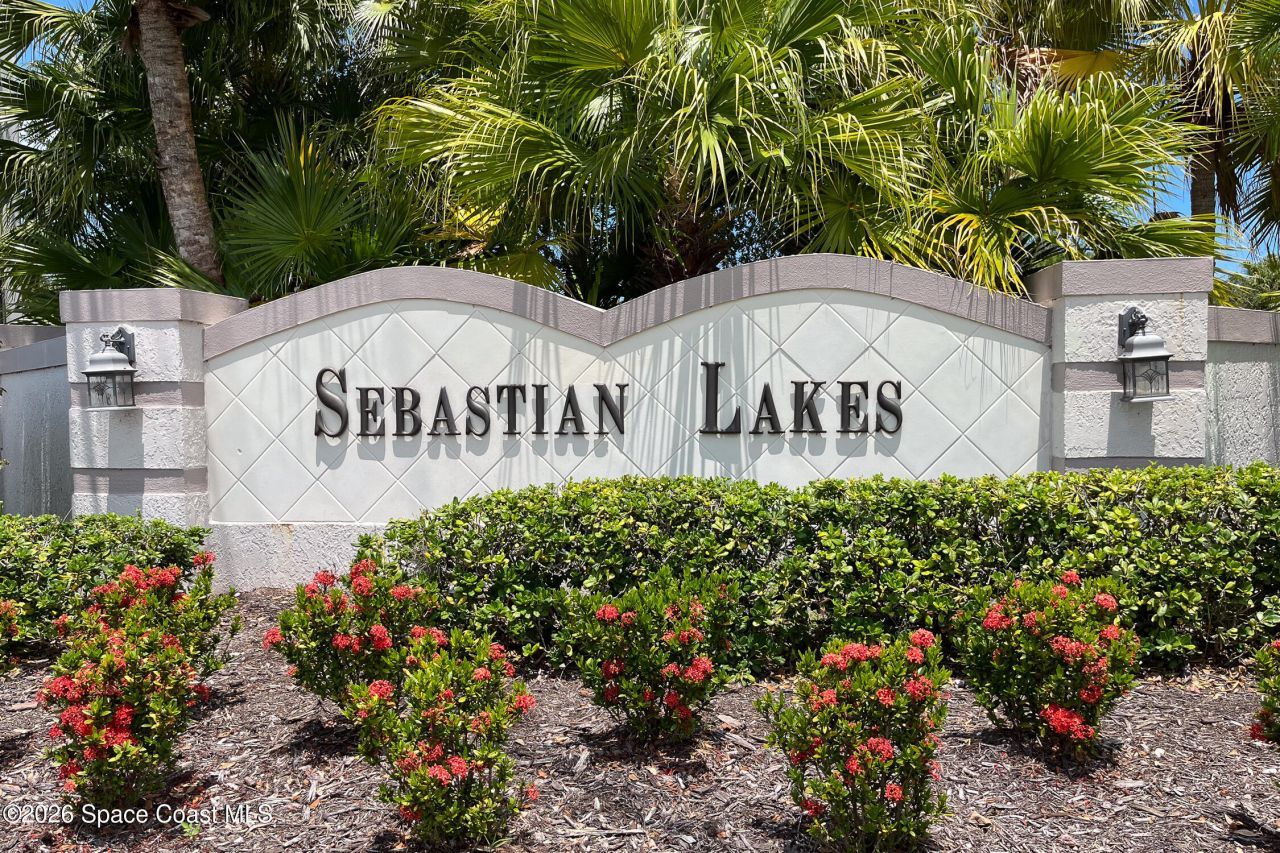 1136 Breezy Way, Unit 3b, Sebastian, FL 32958 Photo