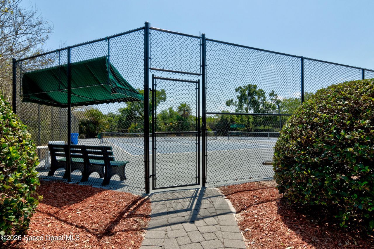 1136 Breezy Way, Unit 3b, Sebastian, FL 32958 Photo