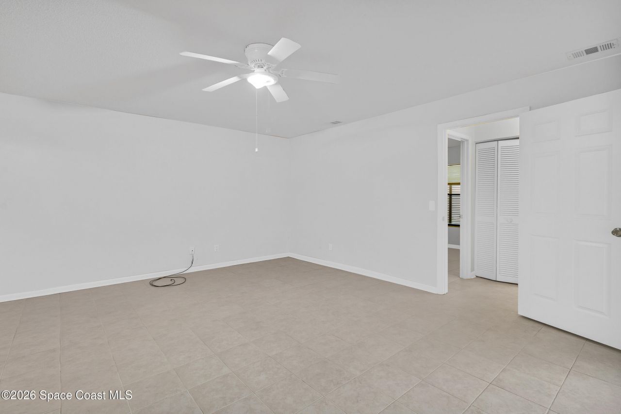 1136 Breezy Way, Unit 3b, Sebastian, FL 32958 Photo