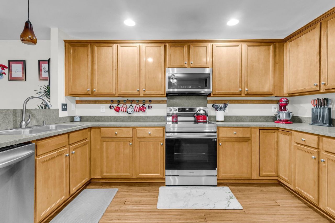 1117 Flyway Road Photo 10