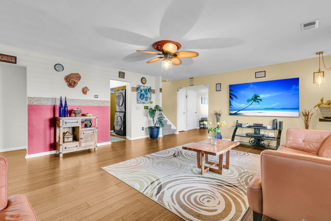 1117 Flyway Road Photo 13