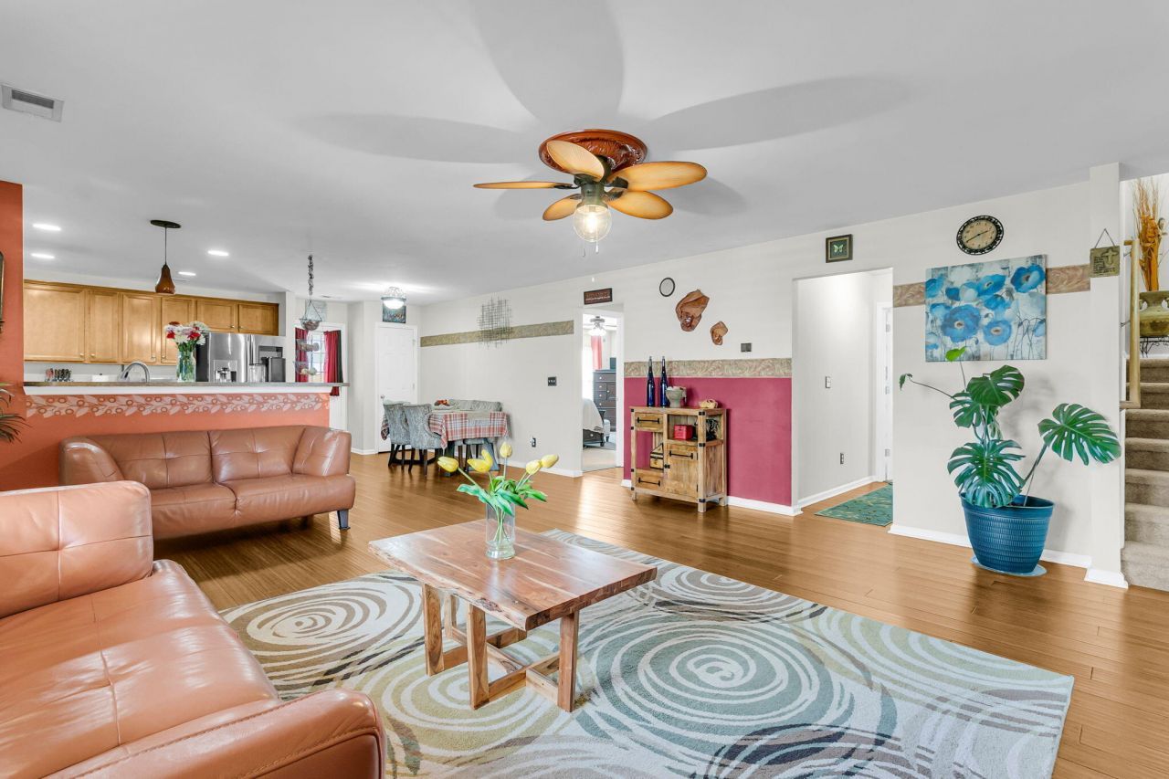 1117 Flyway Road Photo 14