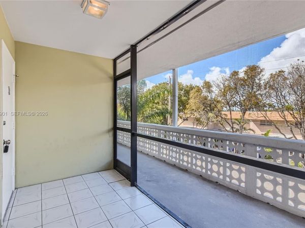 1425 Arthur St, Unit 304A, Hollywood, FL 33020