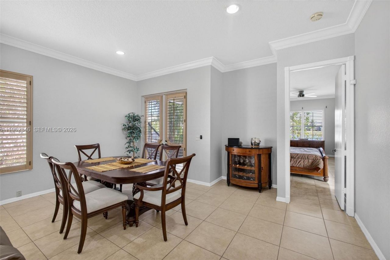 240 E Isle Verde Way , Palm Beach Gardens, FL 33418 Photo