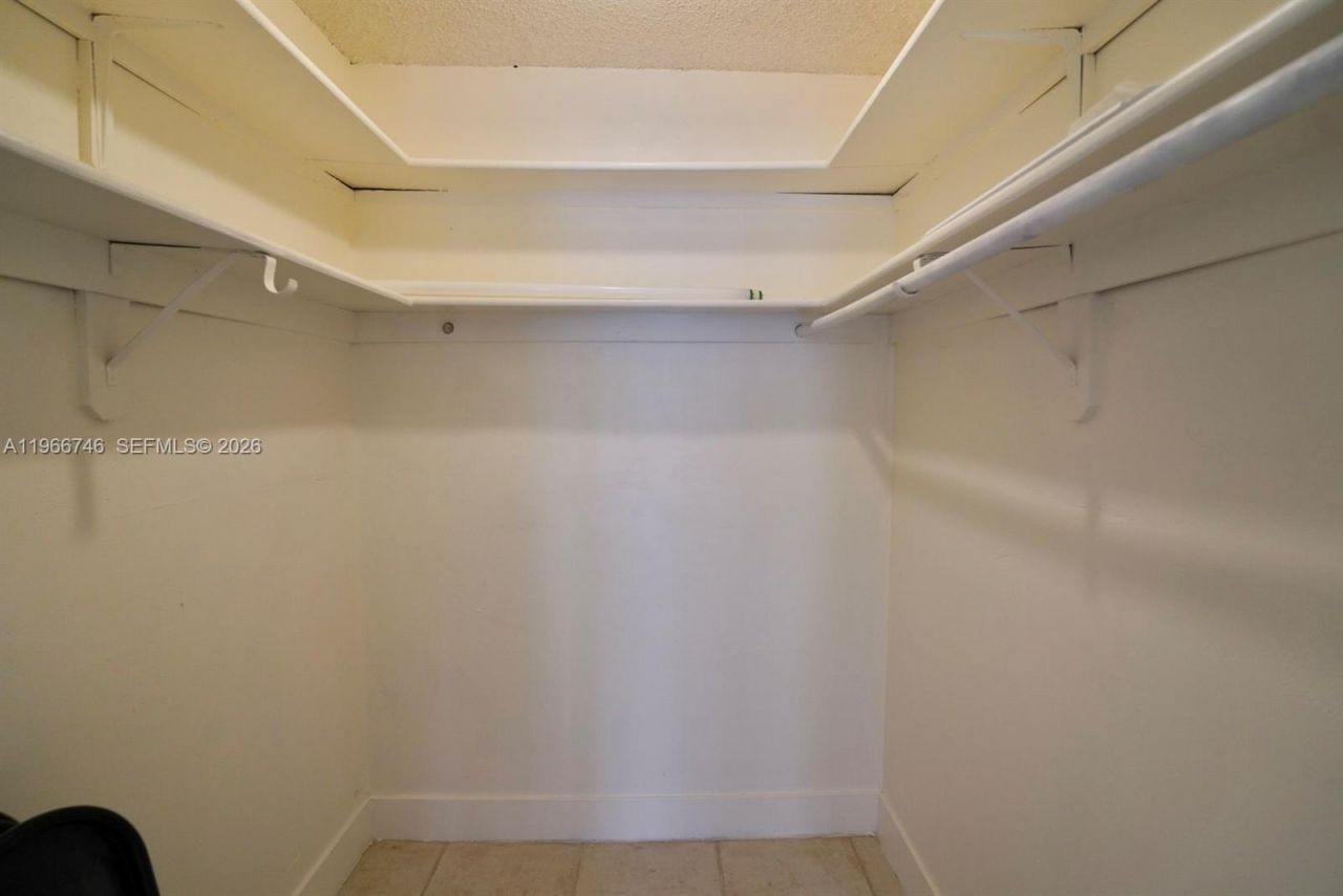 6555 NW 99th Ave, Unit B20, Tamarac, FL 33321 Photo