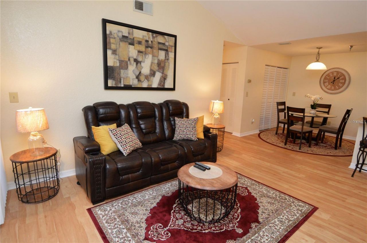 10263 Gandy Boulevard N, Unit 602, Saint Petersburg, FL 33702 Photo