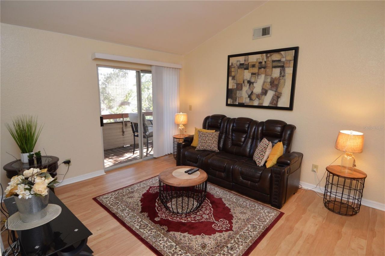 10263 Gandy Boulevard N, Unit 602, Saint Petersburg, FL 33702 Photo