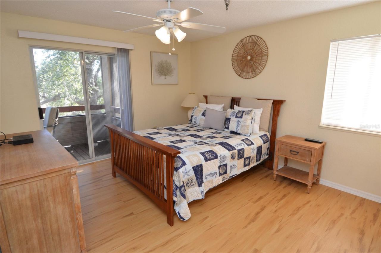 10263 Gandy Boulevard N, Unit 602, Saint Petersburg, FL 33702 Photo