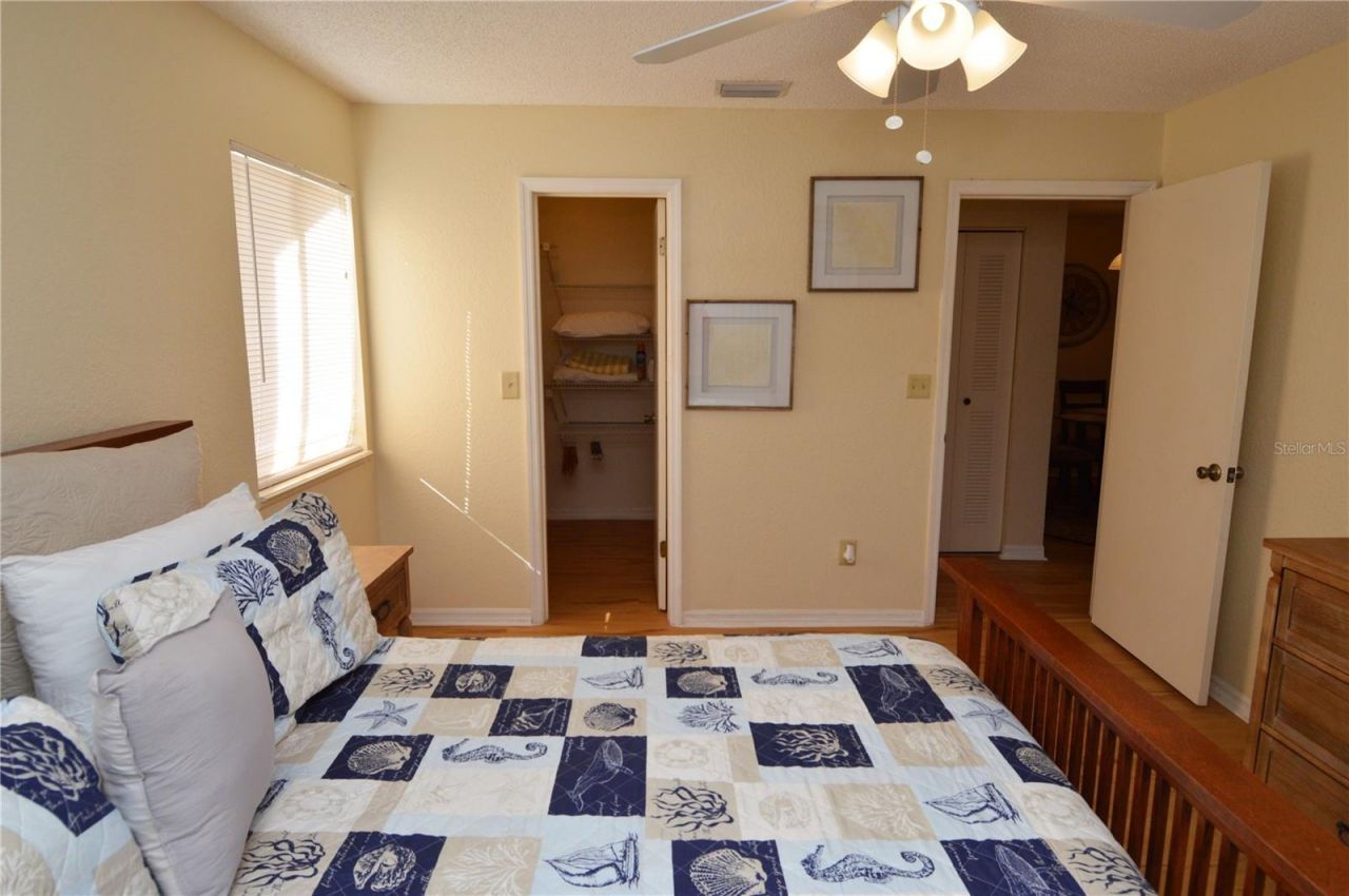 10263 Gandy Boulevard N, Unit 602, Saint Petersburg, FL 33702 Photo