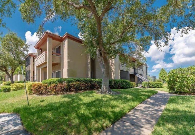 10263 Gandy Boulevard N, Unit 602, Saint Petersburg, FL 33702 Photo