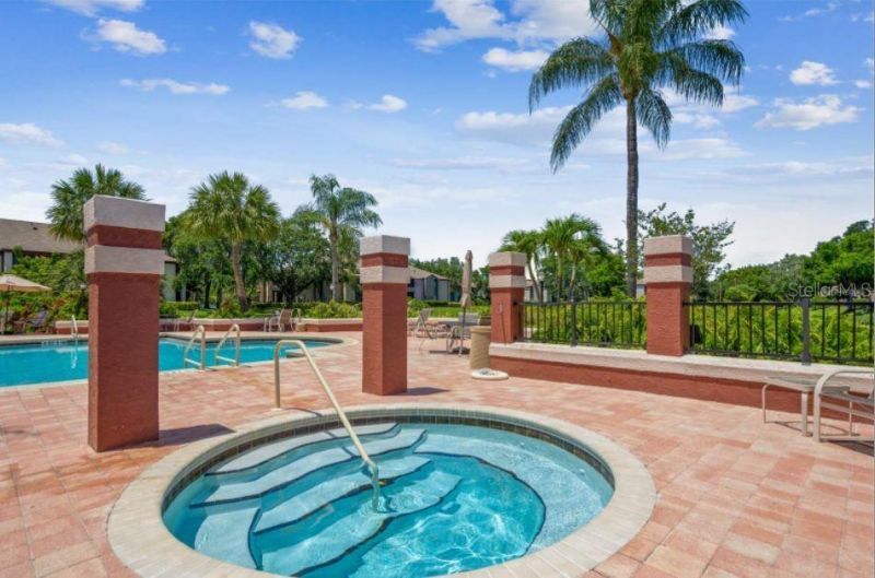 10263 Gandy Boulevard N, Unit 602, Saint Petersburg, FL 33702 Photo