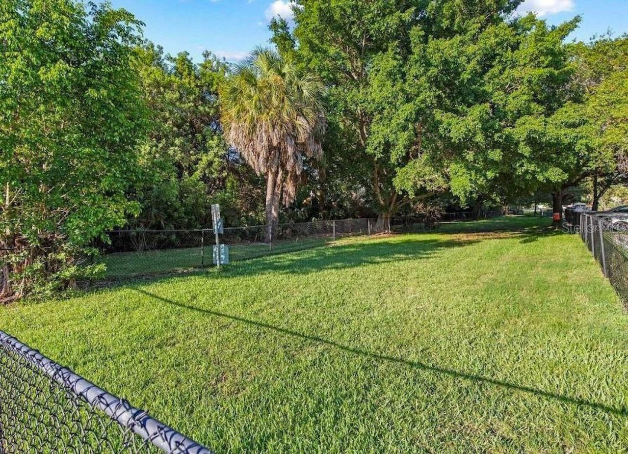 10263 Gandy Boulevard N, Unit 602, Saint Petersburg, FL 33702 Photo