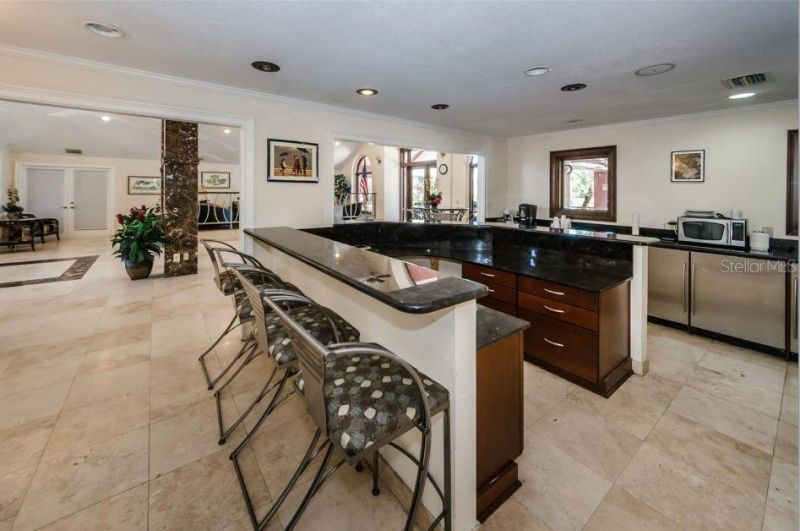 10263 Gandy Boulevard N, Unit 602, Saint Petersburg, FL 33702 Photo