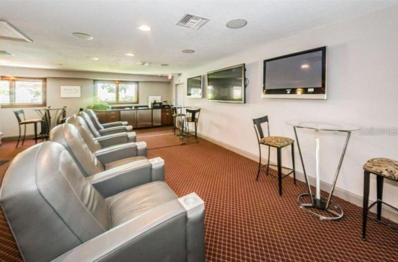 10263 Gandy Boulevard N, Unit 602, Saint Petersburg, FL 33702 Photo