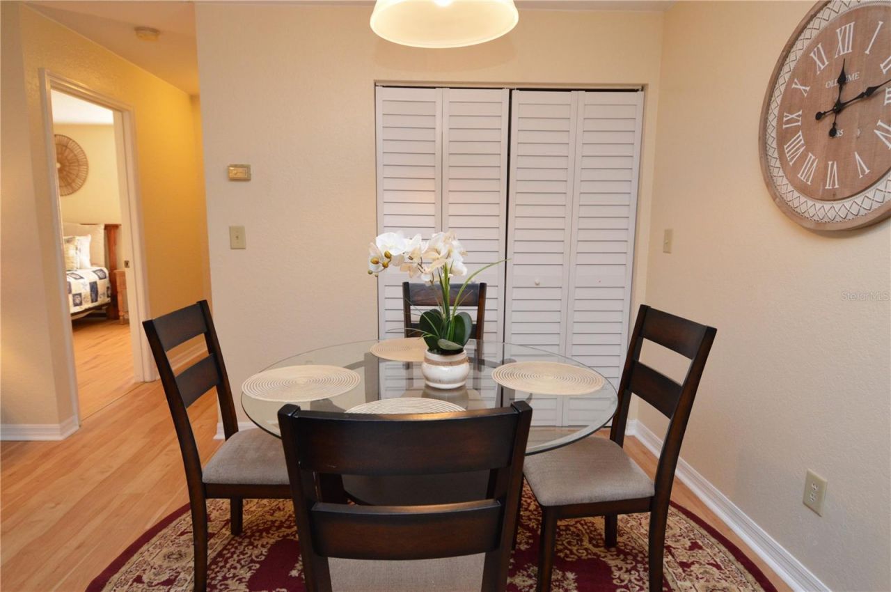 10263 Gandy Boulevard N, Unit 602, Saint Petersburg, FL 33702 Photo