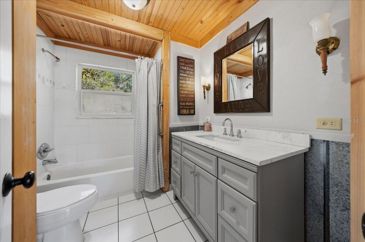 15120 NE 240th Court, Salt Springs, FL 32134 Photo