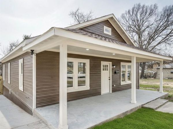 1102 Church Street, Dallas, TX 75203