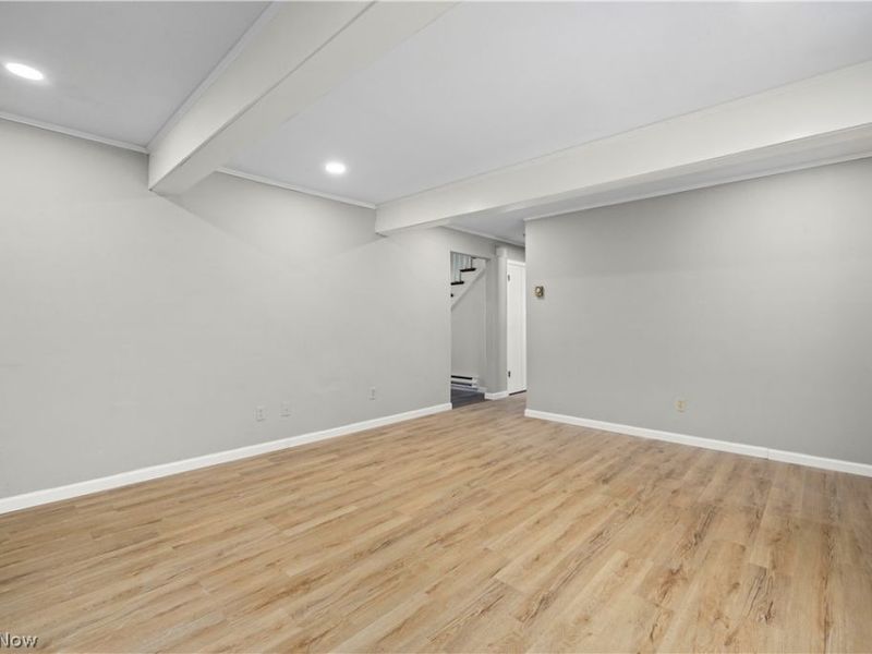 367 Crestview Drive, Elyria, OH 44035 Photo 17