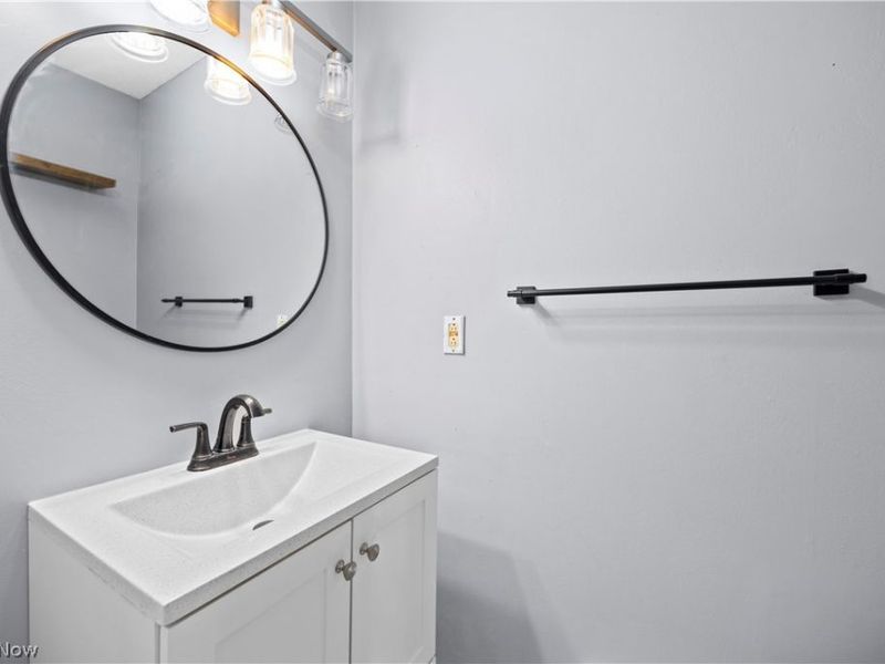 367 Crestview Drive, Elyria, OH 44035 Photo 21