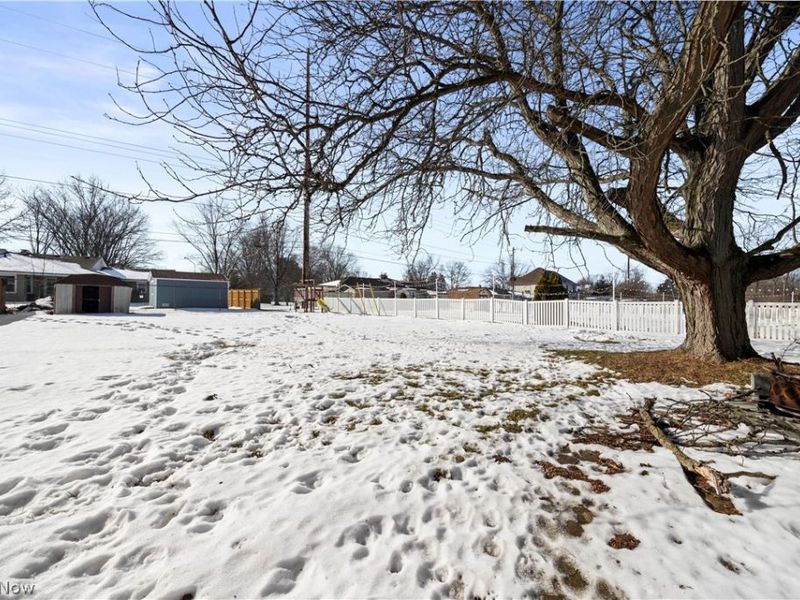 367 Crestview Drive, Elyria, OH 44035 Photo 36