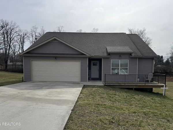 260 Celeste Drive, Baxter, TN 38544