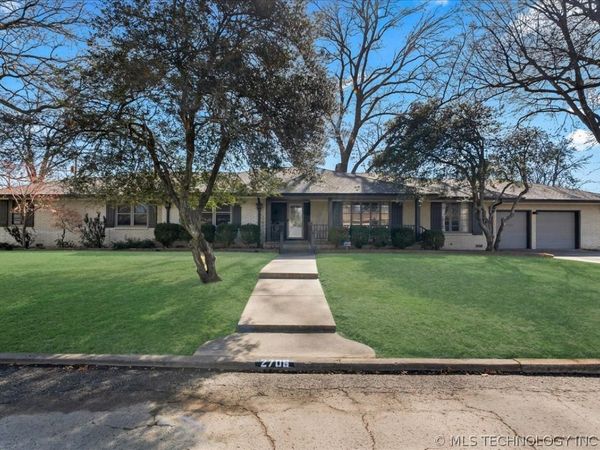 2706 E 57th Street, Tulsa, OK 74105