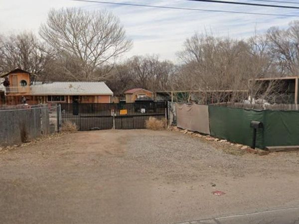 7021 Isleta Boulevard SW, Albuquerque, NM 87105