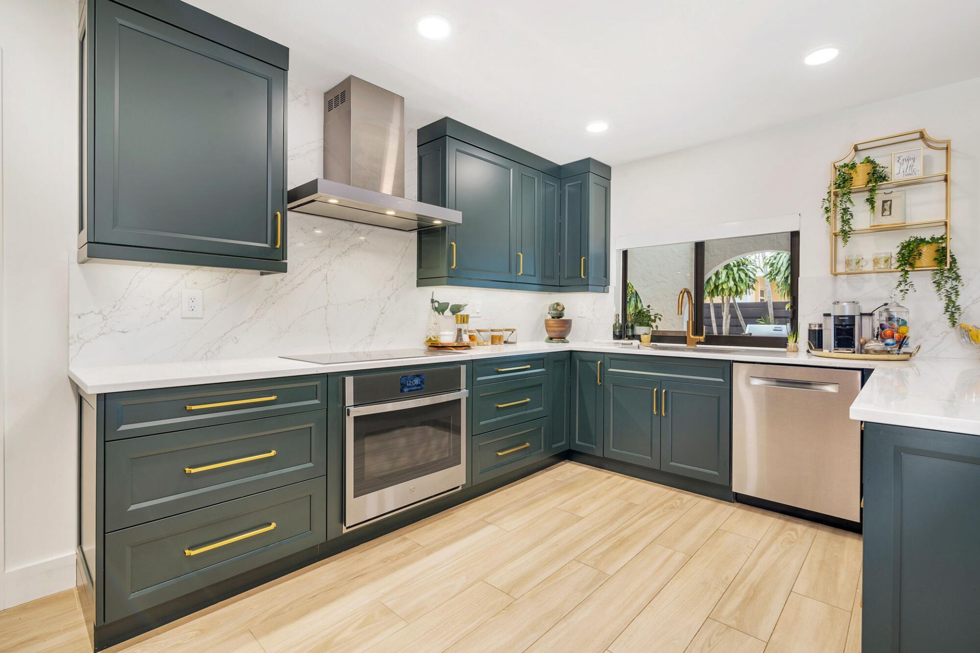 300 Edmor Road, West Palm Beach, FL 33405 Photo