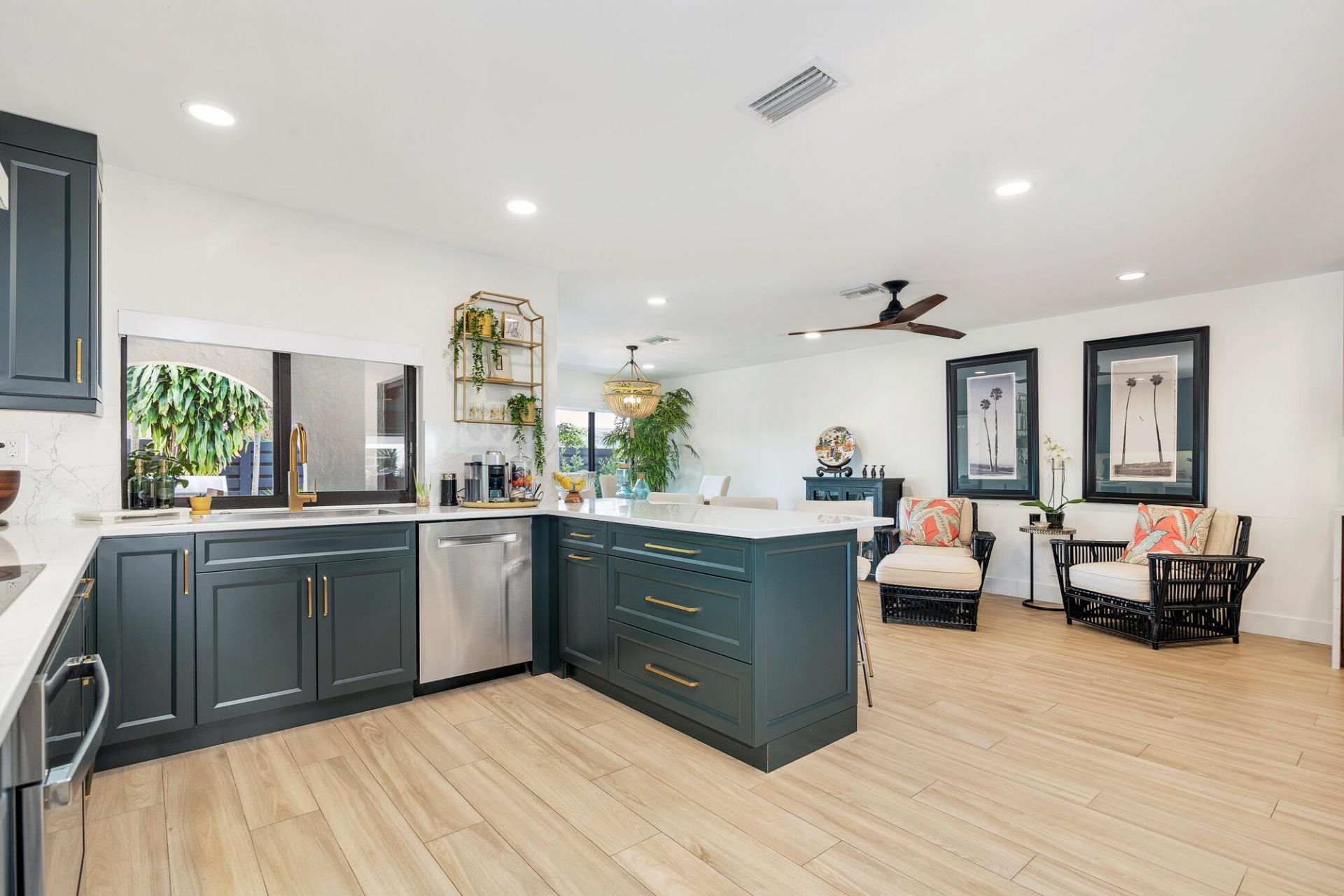 300 Edmor Road, West Palm Beach, FL 33405 Photo