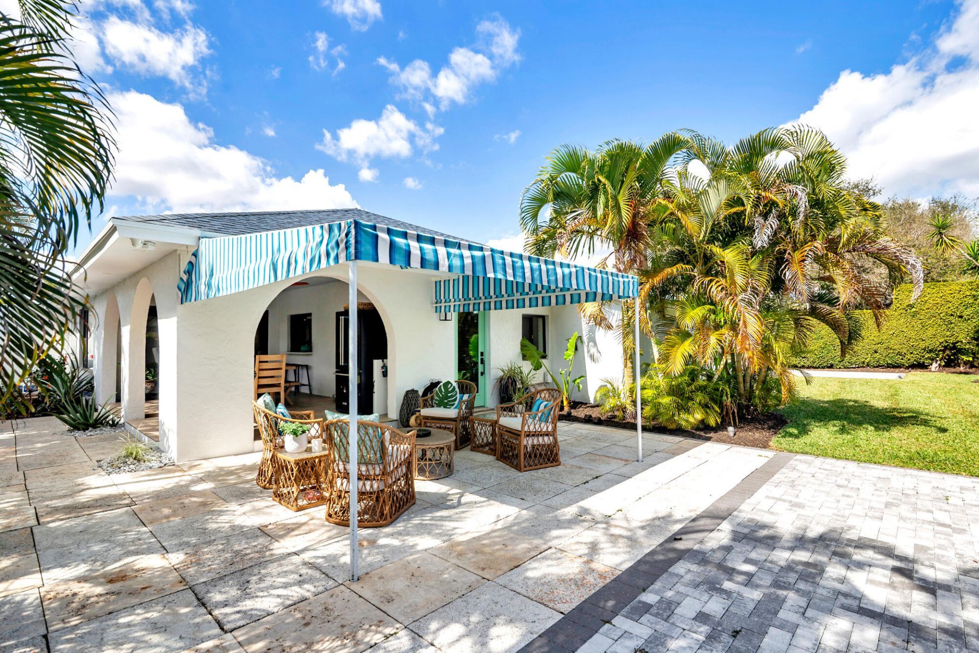 300 Edmor Road, West Palm Beach, FL 33405 Photo