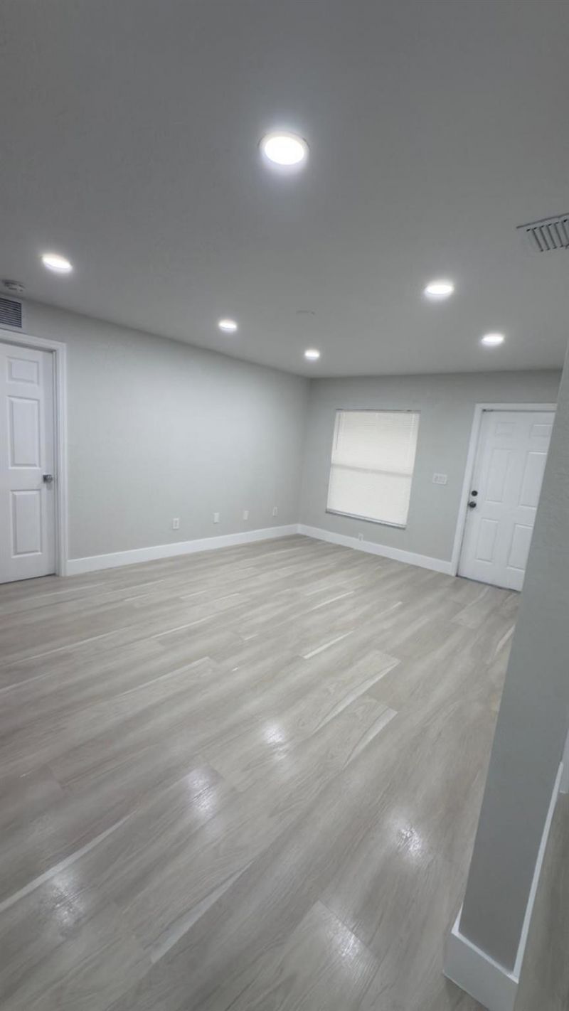 1215 NW 2nd Street, Fort Lauderdale, FL 33311 Photo