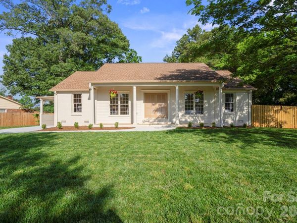 6100 Ashcrest Drive, Charlotte, NC 28217