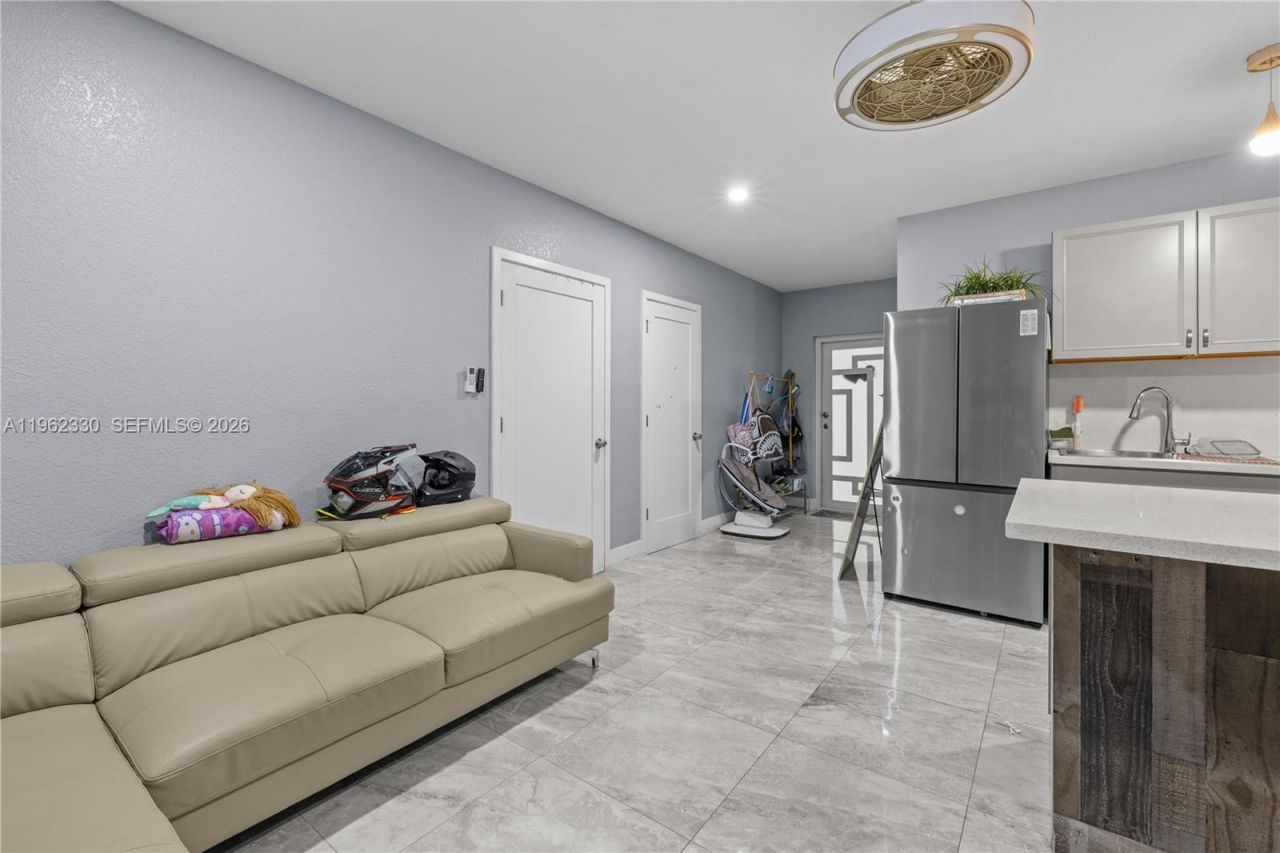 33300 SW 212th Ave , Homestead, FL 33034 Photo