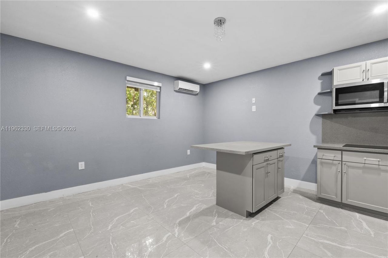 33300 SW 212th Ave , Homestead, FL 33034 Photo