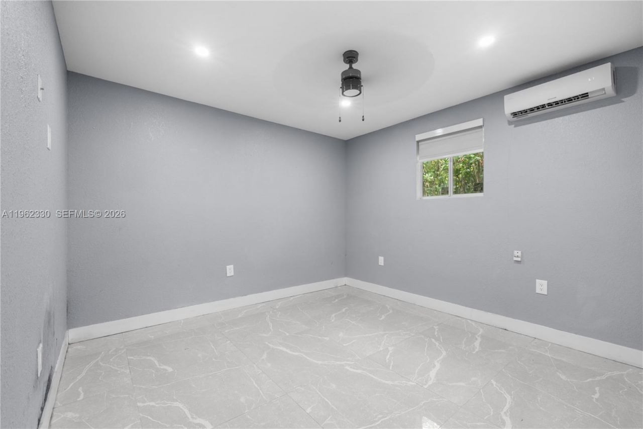 33300 SW 212th Ave , Homestead, FL 33034 Photo